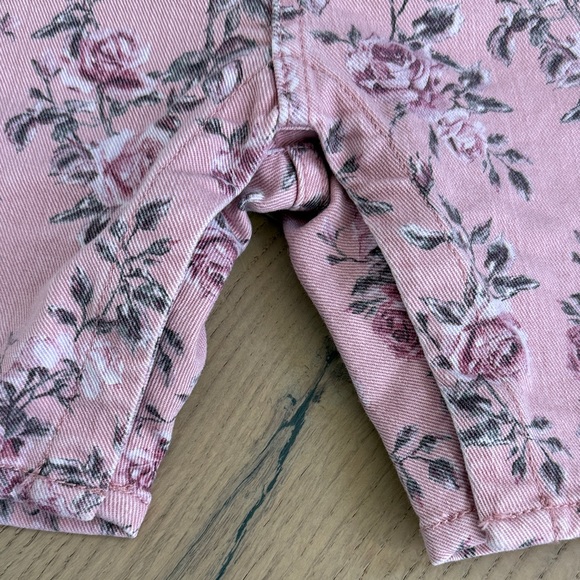 Gap x LoveShackFancy | Charming Floral Baby Overalls - Picture 3 of 5